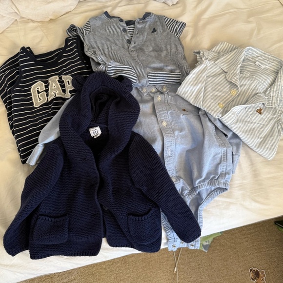 EUC Baby Gap Boy Jumper/Sweater/Button up Bundle - Picture 1 of 16